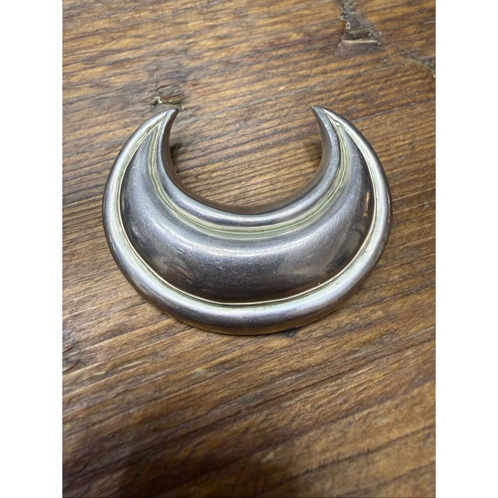 Sterling Crescent moon brooch sign N&R 25.65g